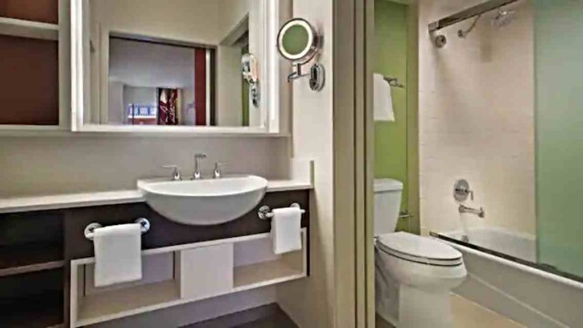 All Star Music - Baño Habitacion All Star Music - Baño Habitacion